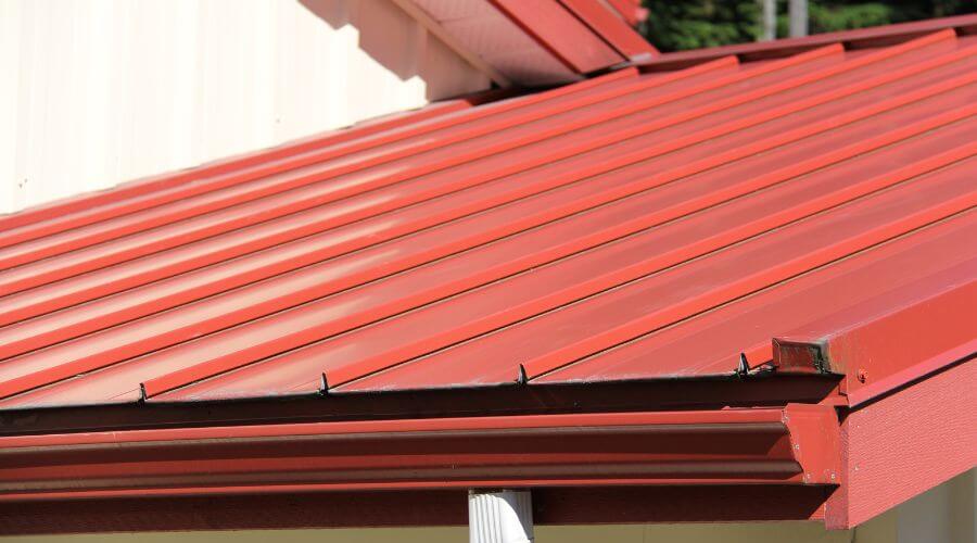 Professional gutter cleaning in Island Pond, VT